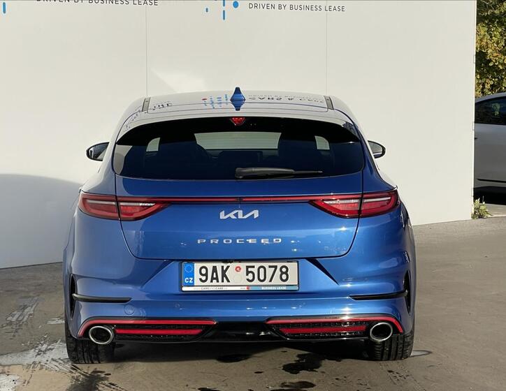KIA ProCeed 22
