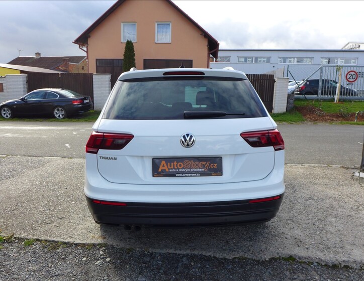 Volkswagen Tiguan 7