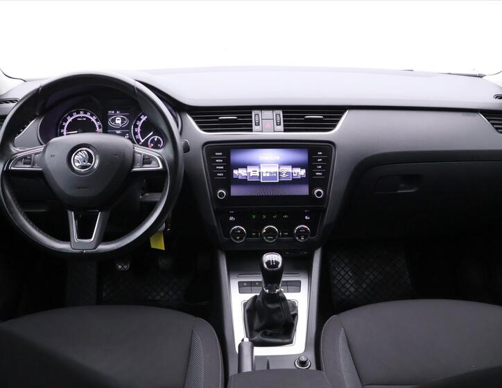 Škoda Octavia 26