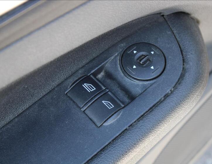 Ford Focus 13