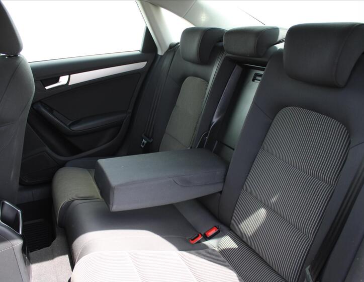 Audi A4 11