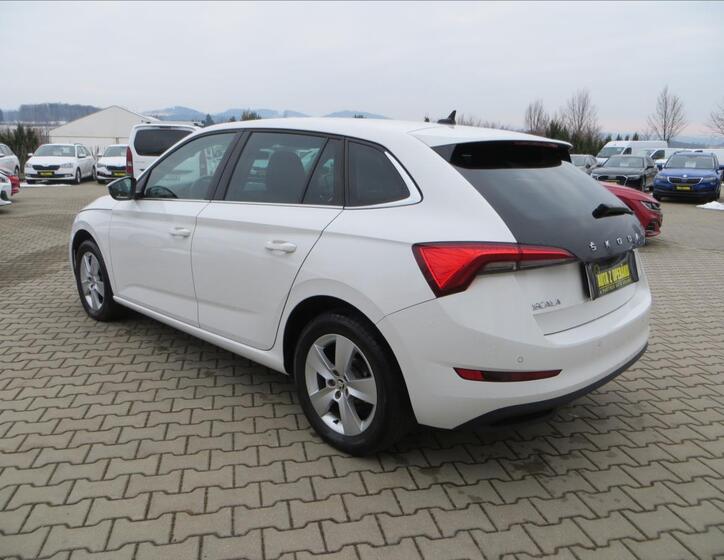 Škoda Scala 5