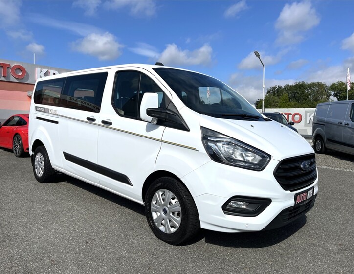 Ford Transit Custom 1