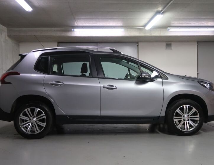 Peugeot 2008 4