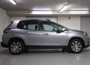 Peugeot 2008 4