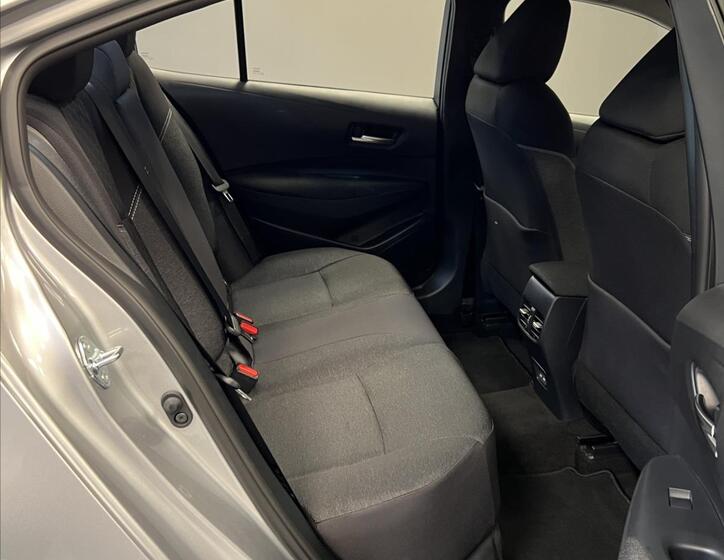 Toyota Corolla 11