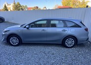 KIA Ceed 4