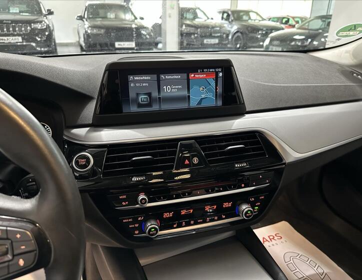 BMW Řada 5 11