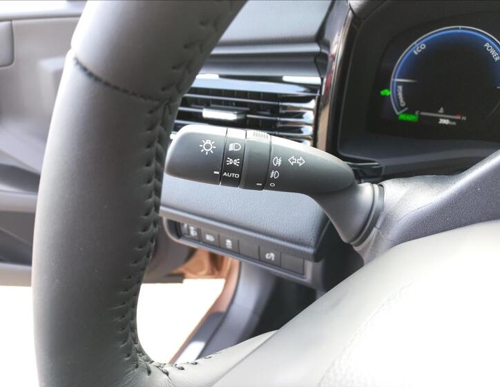 Toyota Camry 15
