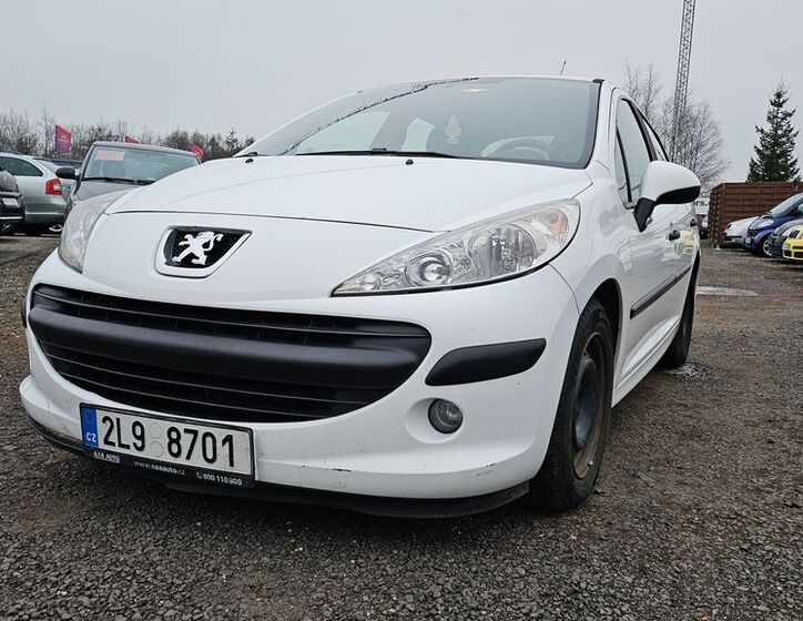 Peugeot 207 1