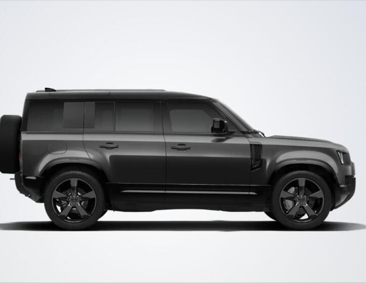 Land Rover Defender 2