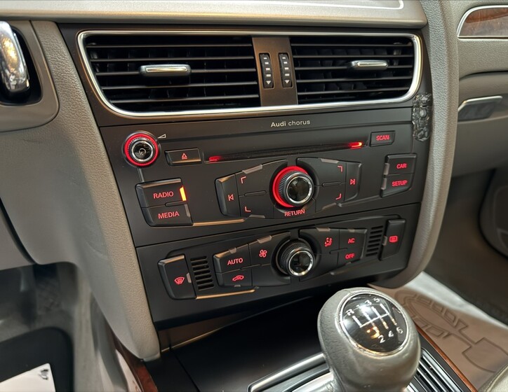 Audi A4 12