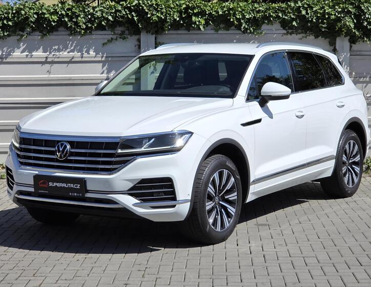 Volkswagen Touareg 3