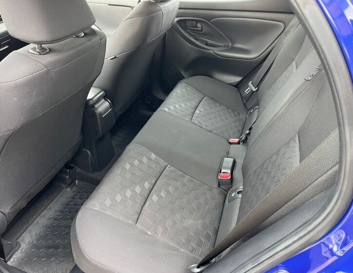 Toyota Yaris 15