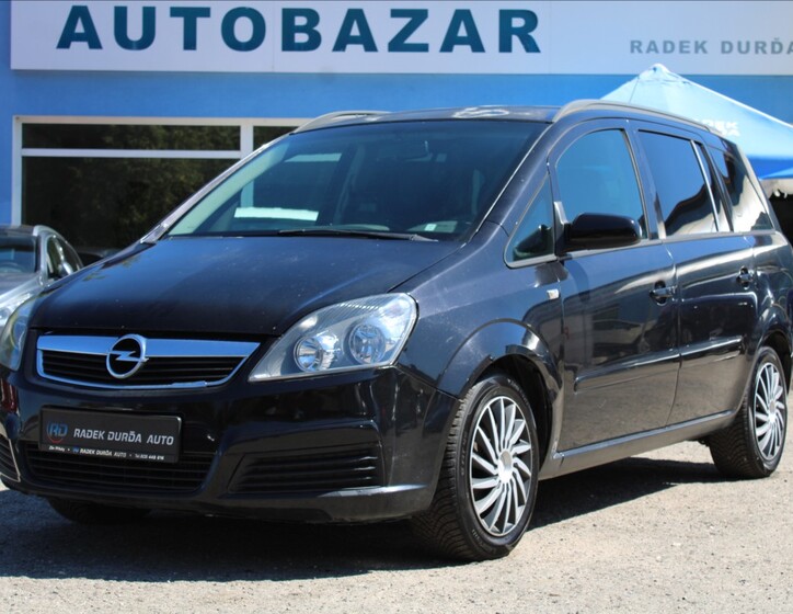 Opel Zafira 1