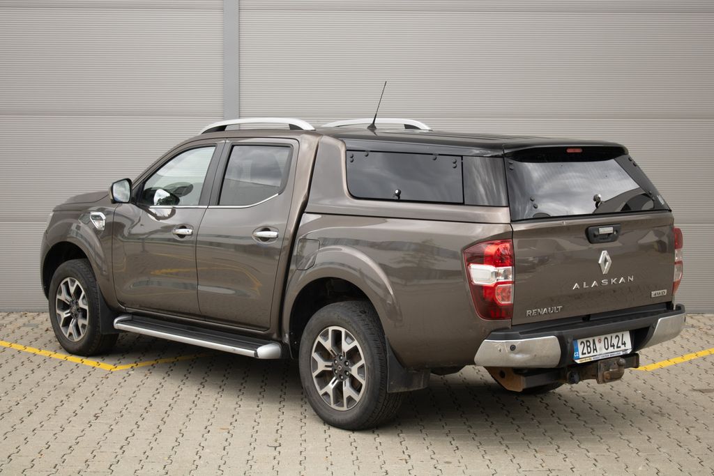 Renault Alaskan