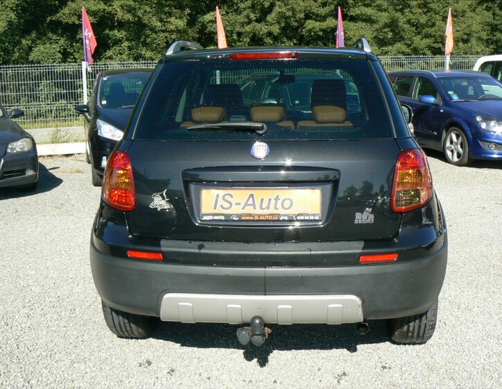 Fiat Sedici 6