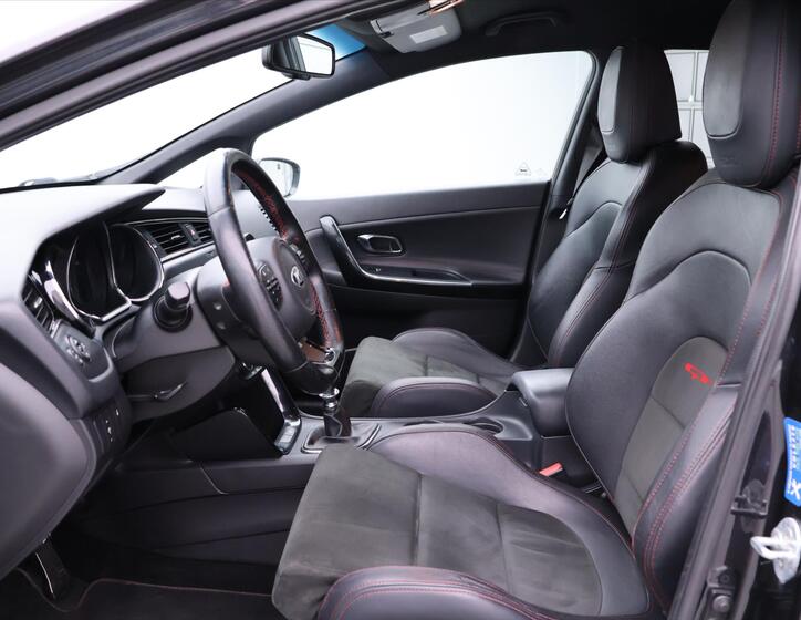 KIA Ceed 11