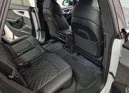 Audi SQ8 19