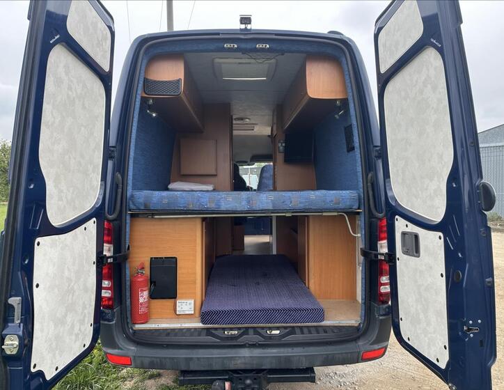 Mercedes-Benz Sprinter 19
