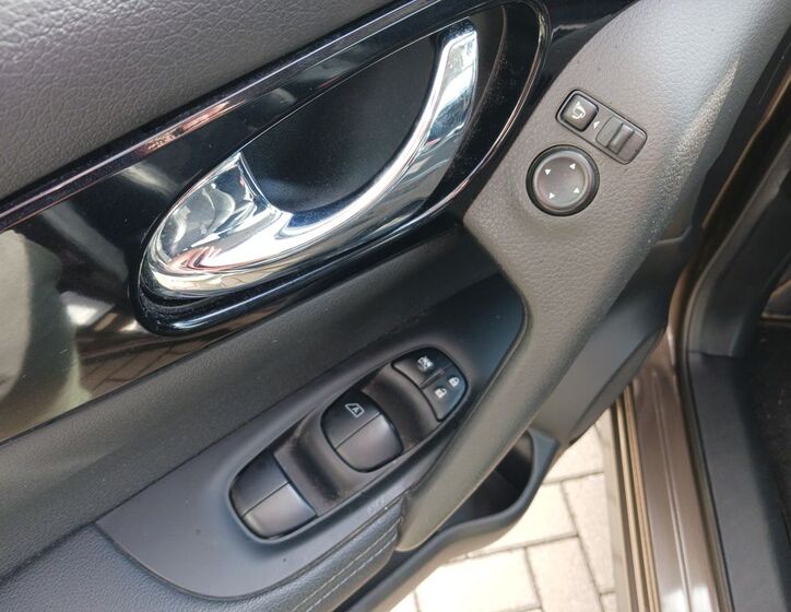 Nissan Qashqai 16
