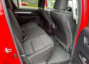 Toyota Hilux 16