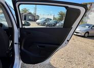 Chevrolet Aveo 18