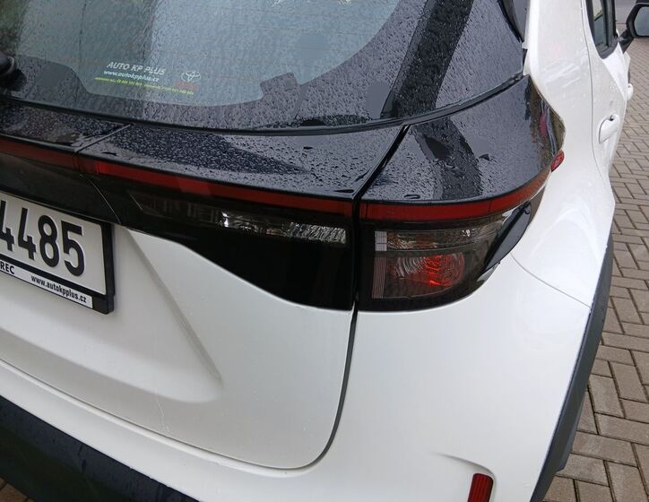 Toyota Yaris Cross 27