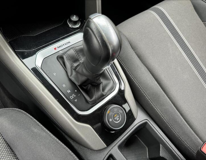 Volkswagen T-Roc 37