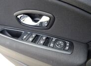 Renault Fluence 13