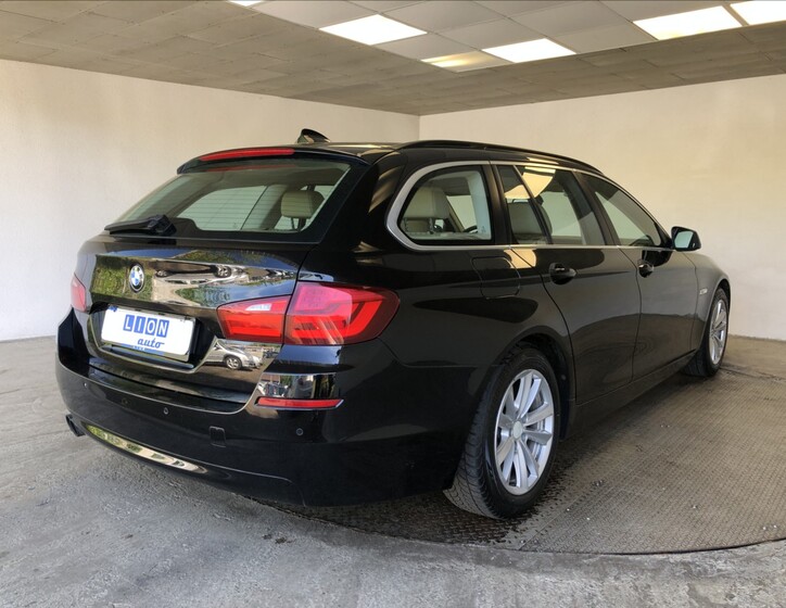 BMW Řada 5 7