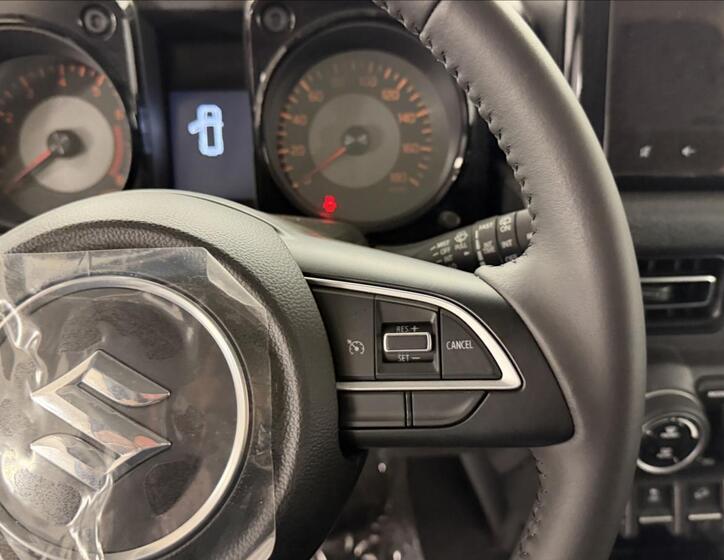 Suzuki Jimny 21
