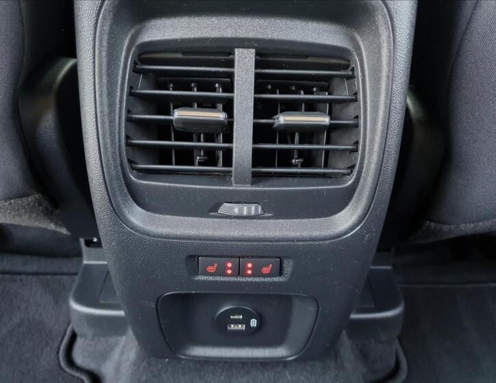 Ford Kuga 40
