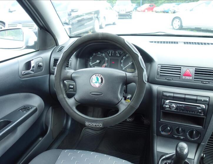 Škoda Octavia 18
