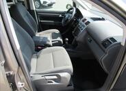 Volkswagen Touran 12