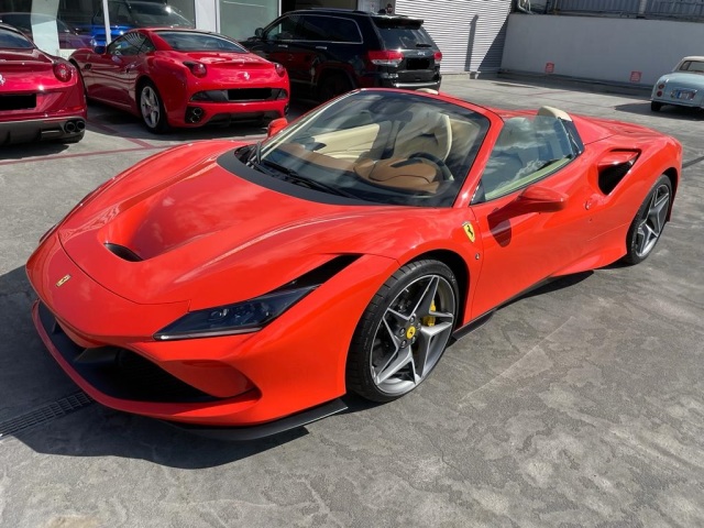 Ferrari F8
