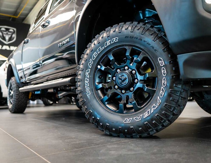 Dodge RAM 45