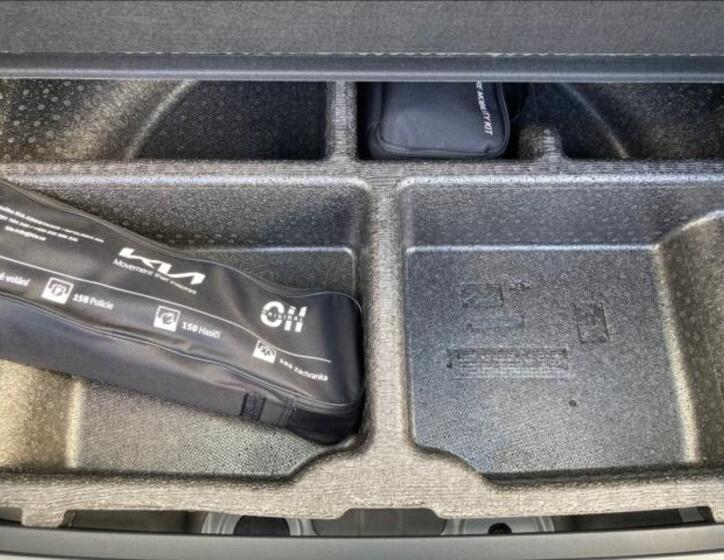 KIA Sportage 16