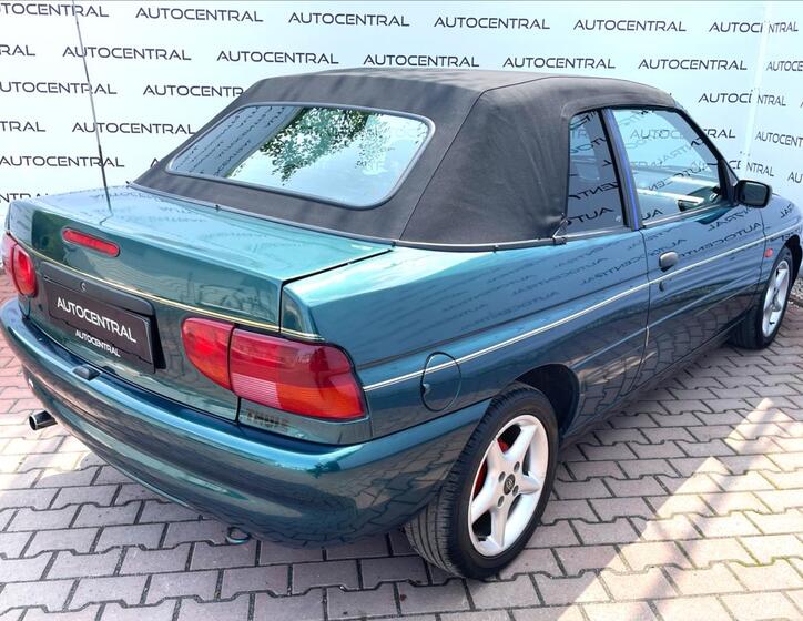 Ford Escort 16