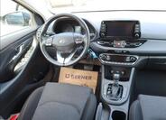 Hyundai i30 16
