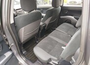 Mitsubishi Outlander 20