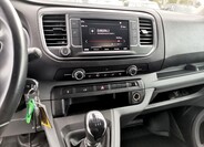Opel Vivaro 9