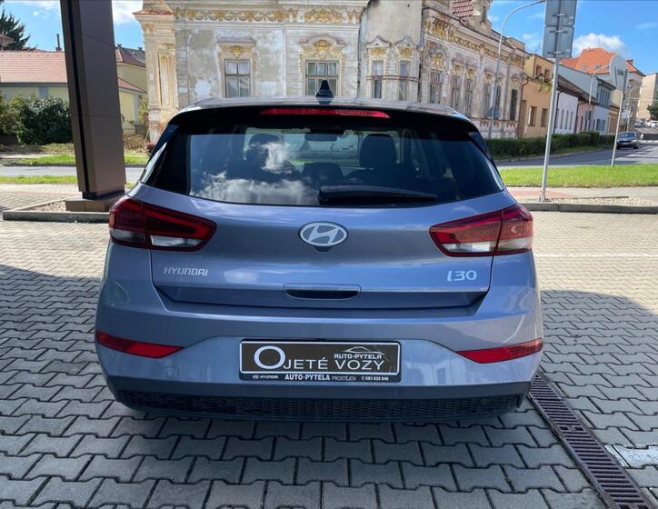 Hyundai i30 5