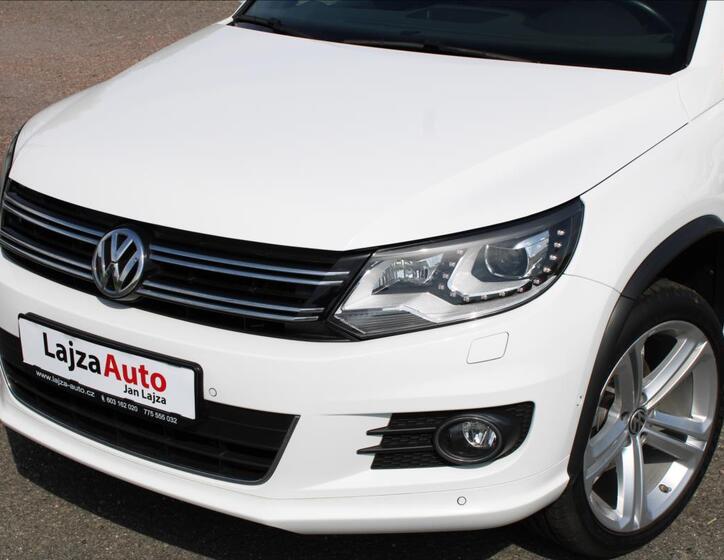 Volkswagen Tiguan 9