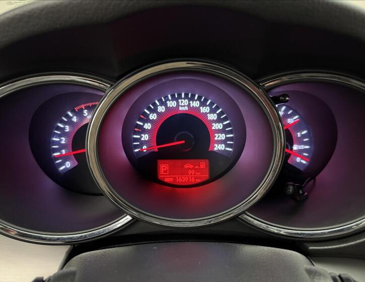 KIA Sorento 12