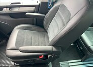 Volkswagen Multivan 41