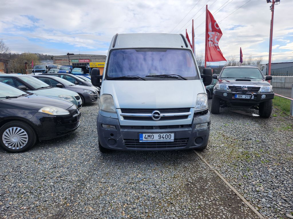 Opel Movano