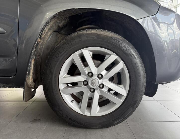 Toyota RAV4 23
