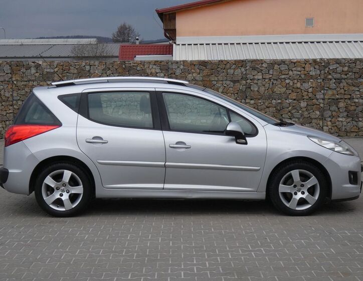 Peugeot 207 12