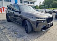 BMW X7 2